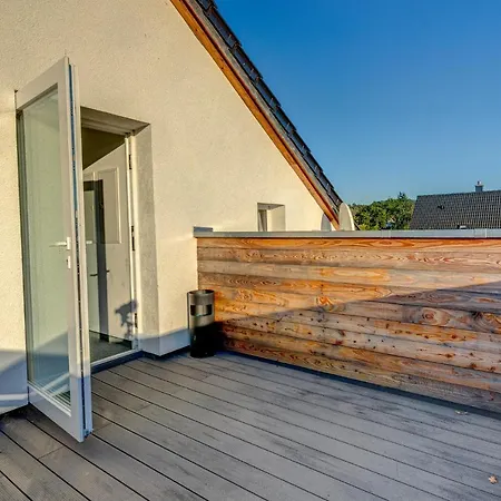 Cafe Nina Gæstehus 3*